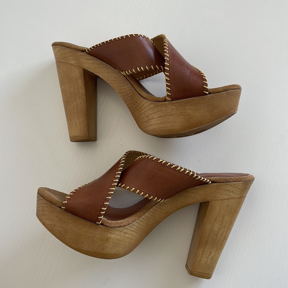 Seychelles Leather Criss across Platform Heels Sandal
